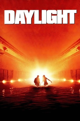 Watch Daylight 1996 poster