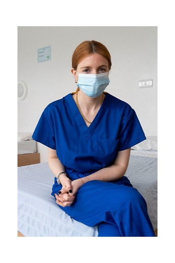 Watch Stacey Dooley: Back on the Psych Ward 2021 poster